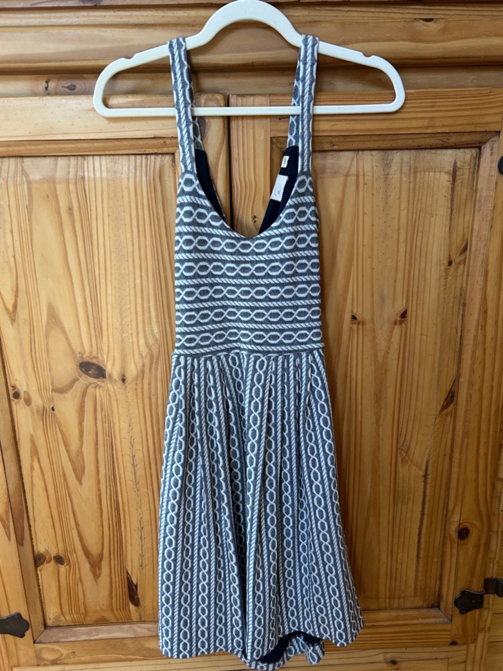 Anthropologie Postmark Rolo Dress Gray White Jacquard Pattern Criss Cross Back S